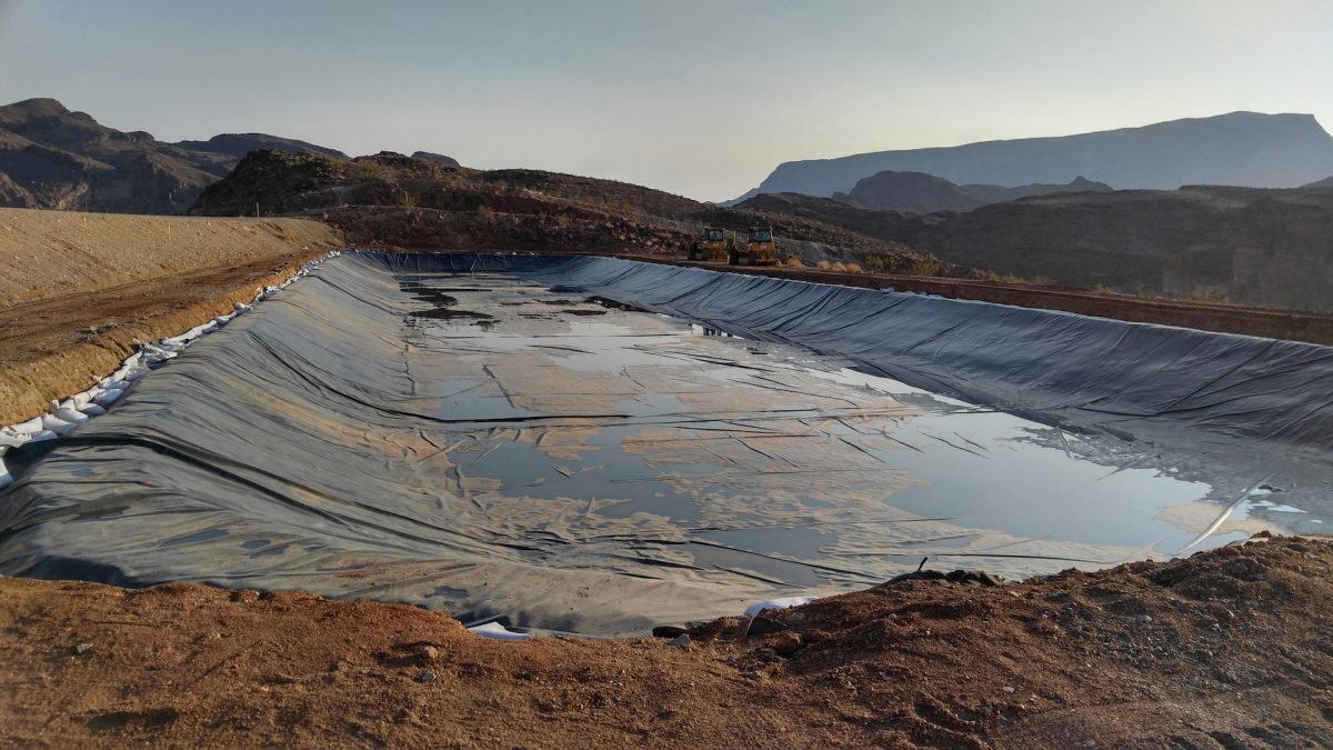 Geomembrane Wrinkles: Your Challenges and Solutions From a Manufacturer’s Point of View